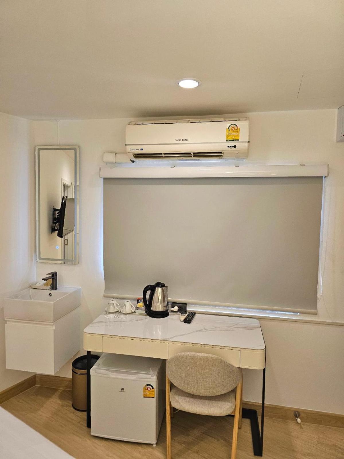 Aparthotel Arawana Express Sukhumvit 22 Bangkok Zewnętrze zdjęcie