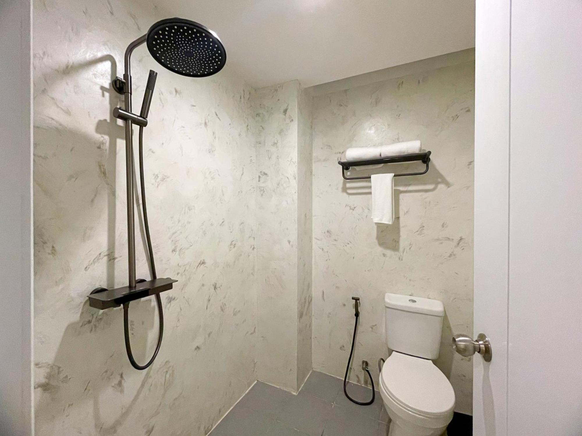Aparthotel Arawana Express Sukhumvit 22 Bangkok Zewnętrze zdjęcie