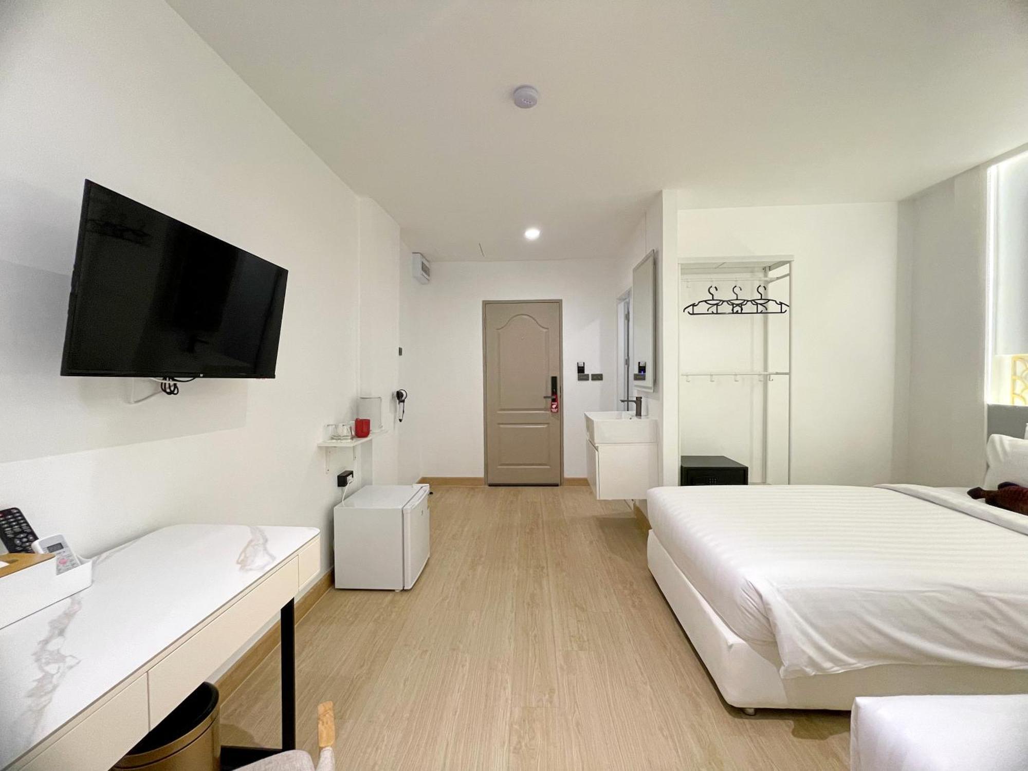 Aparthotel Arawana Express Sukhumvit 22 Bangkok Zewnętrze zdjęcie
