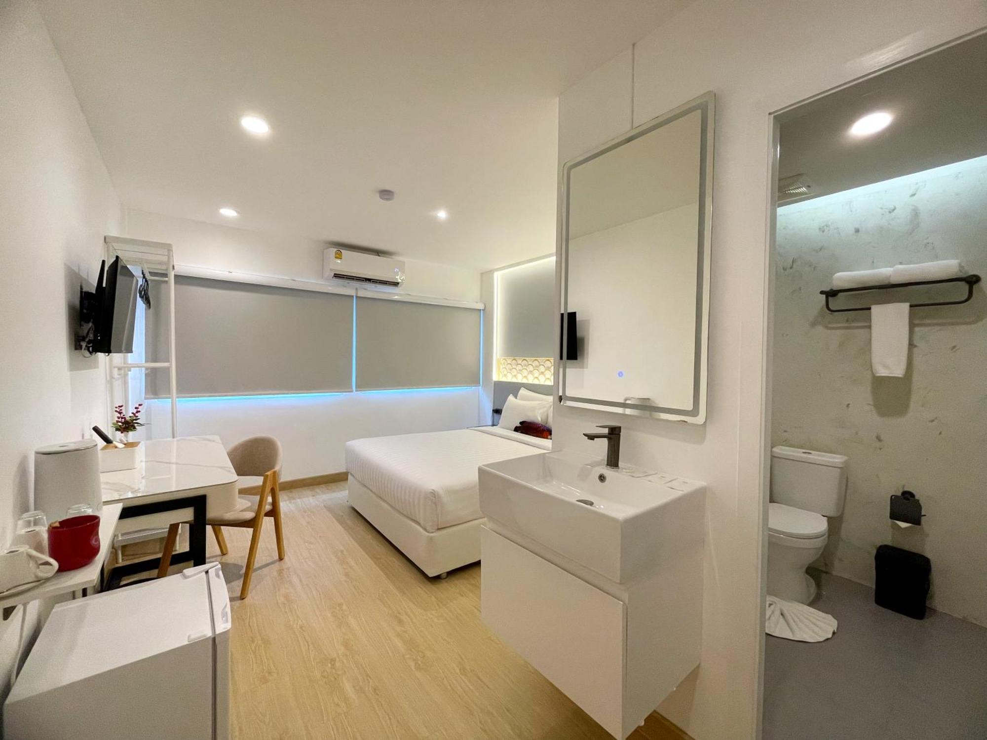 Aparthotel Arawana Express Sukhumvit 22 Bangkok Zewnętrze zdjęcie