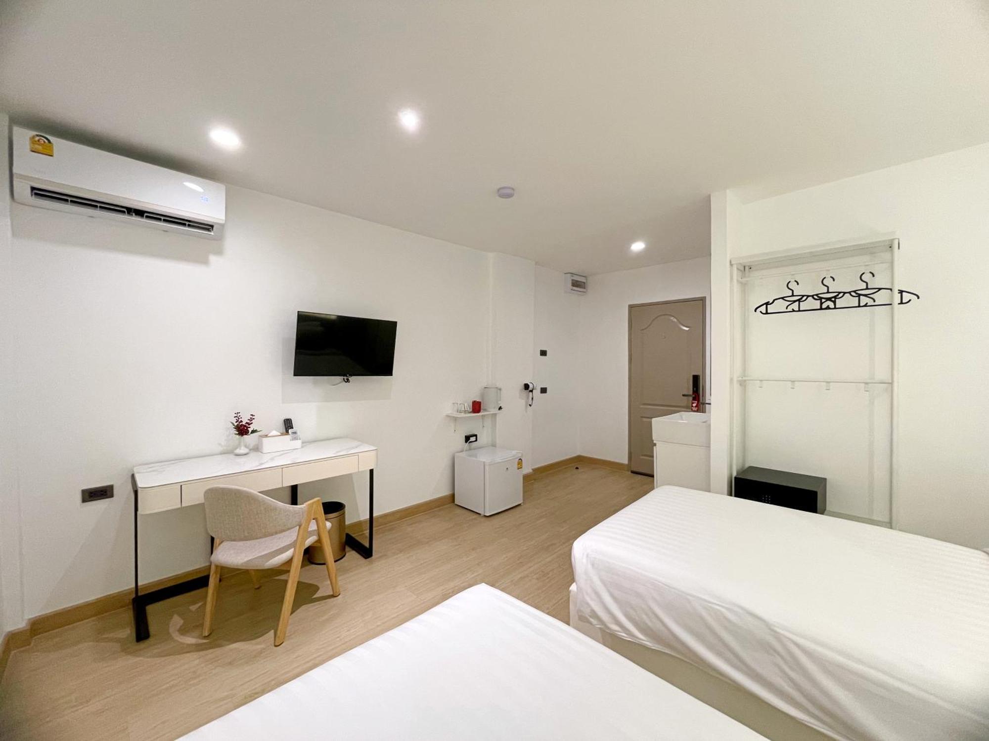 Aparthotel Arawana Express Sukhumvit 22 Bangkok Zewnętrze zdjęcie