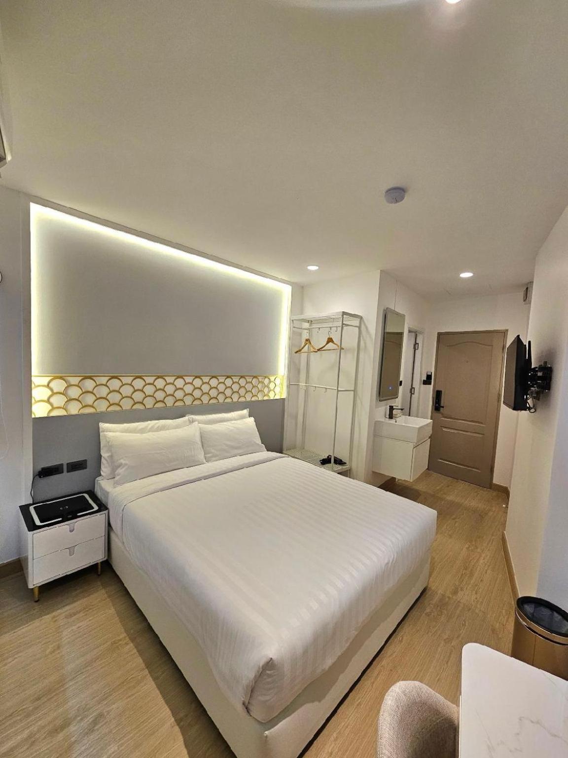 Aparthotel Arawana Express Sukhumvit 22 Bangkok Zewnętrze zdjęcie